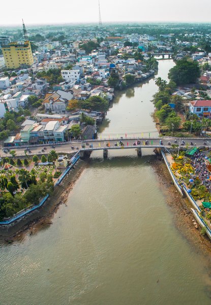 Những cây cầu thân quen quanh TP Vĩnh Long