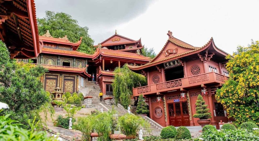 du lịch tâm linh an giang